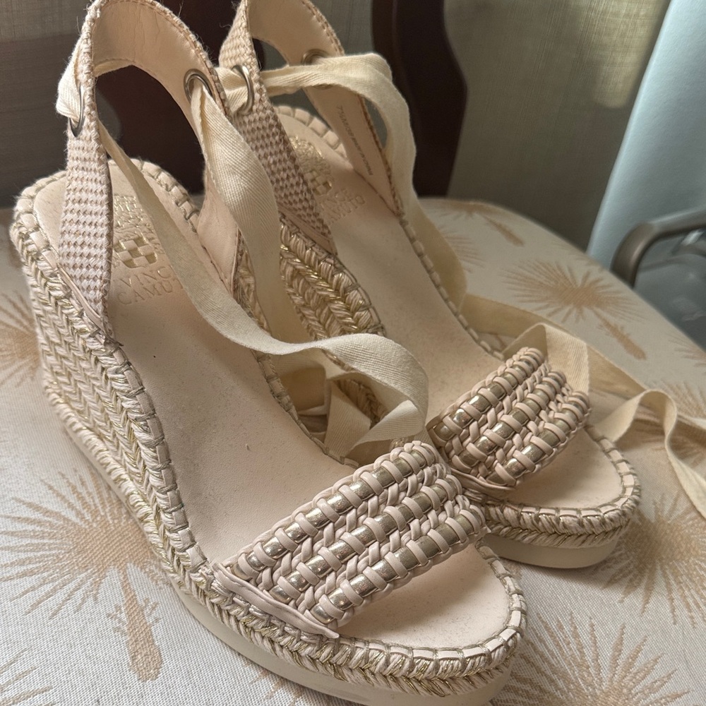 Vince camuto wedge sandals- 71/2 size ,cream.  tie around ankle. Like new l